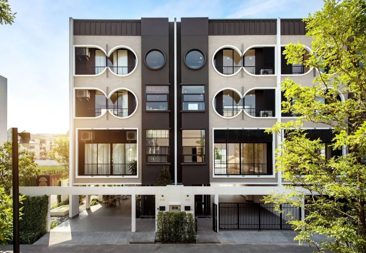 โฮมออฟฟิศคืออะไร ทำไมต้องอยู่ย่านเอกมัย-รามอินทรา ?