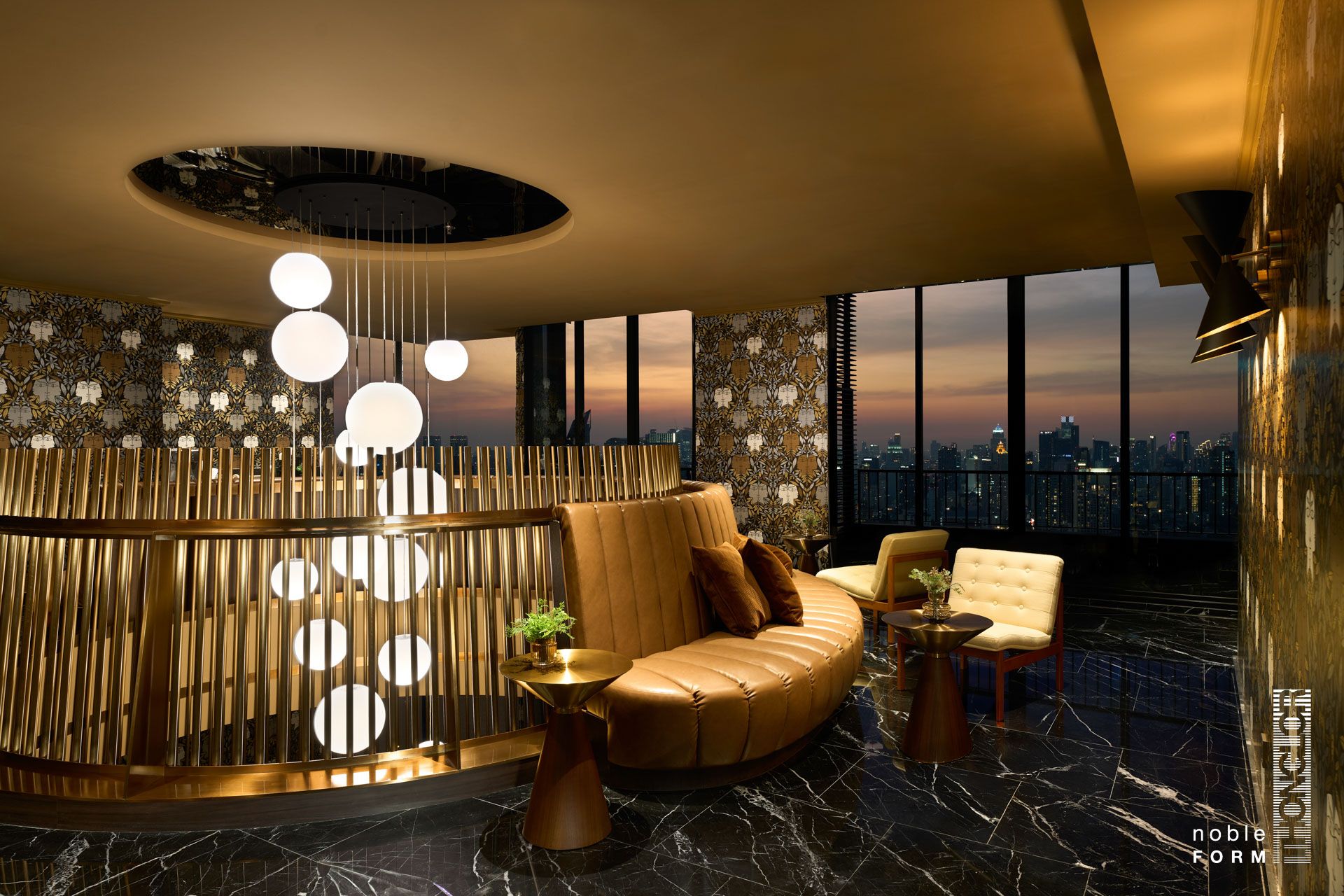 Noble Form Thonglor sky lounge